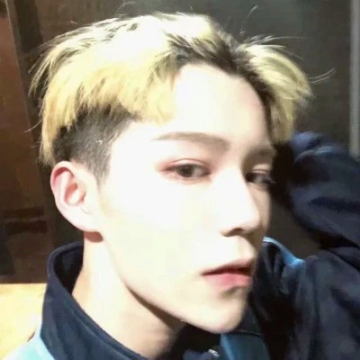 2025男生微信头像超火图片