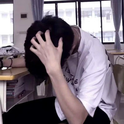 2025男生微信头像超火图片