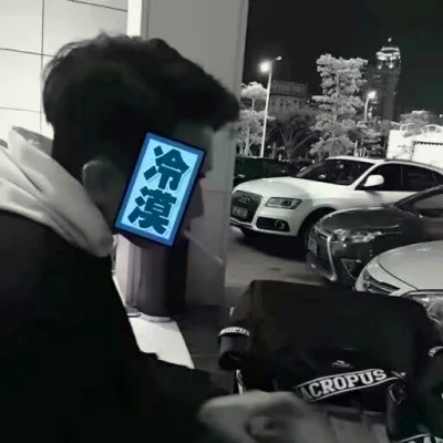 2025男生微信头像超火图片