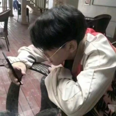 2025男生微信头像超火图片