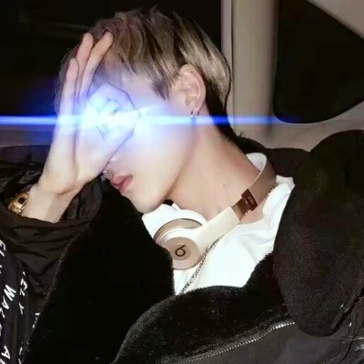 2025男生微信头像超火图片