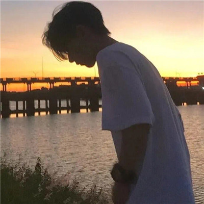 做头像的图片 微信男生帅气