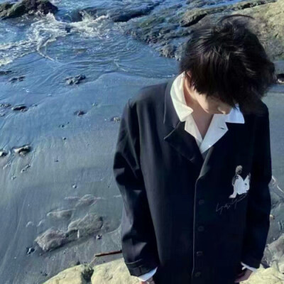 ins高级质感帅气男头