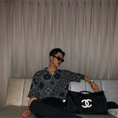 高级头像ins男质感图片