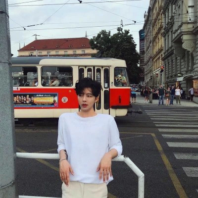 高级头像ins男质感图片