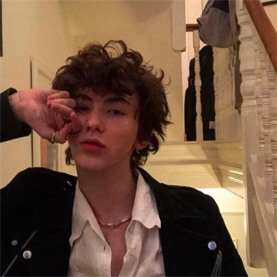 高级头像ins男质感图片