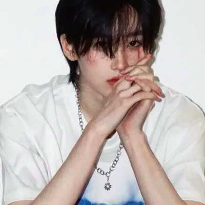 高级头像ins男质感图片