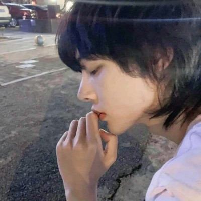 男潮头像ins高级质感