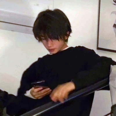 男潮头像ins高级质感