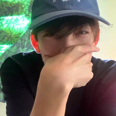 ins高级质感小众头像男