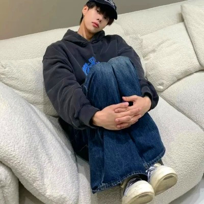 ins高级质感小众头像男