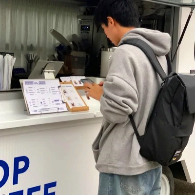 ins高级质感小众头像男