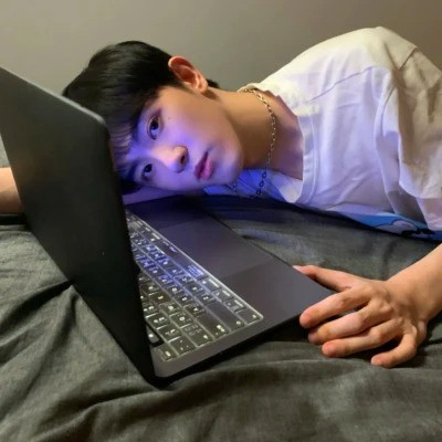 温柔头像ins高级质感男