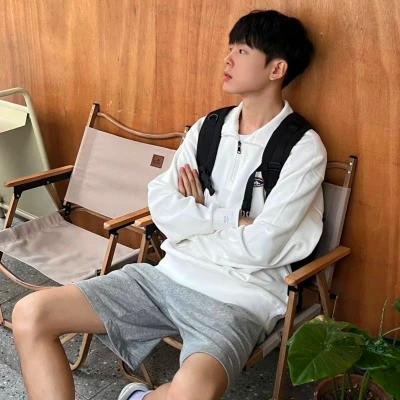 温柔头像ins高级质感男