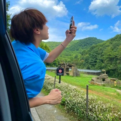 温柔头像ins高级质感男