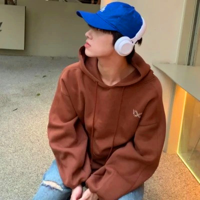 温柔头像ins高级质感男
