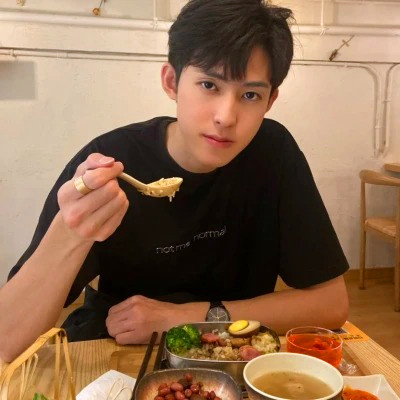 温柔头像ins高级质感男