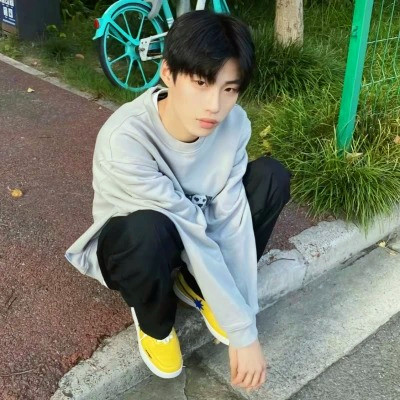 温柔头像ins高级质感男