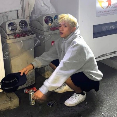 温柔头像ins高级质感男