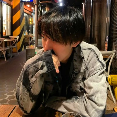 温柔头像ins高级质感男