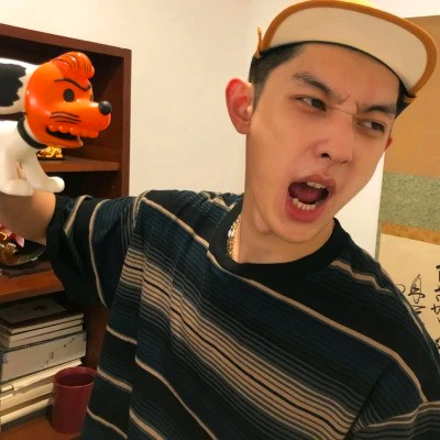 温柔头像ins高级质感男
