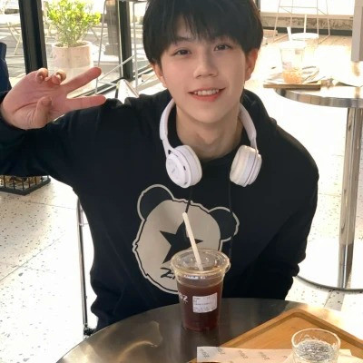 头像男INS高级质感