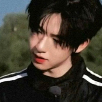 超火真人好看又帅气男生头像图片