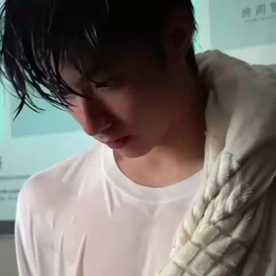 超火真人好看又帅气男生头像图片