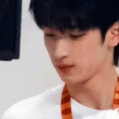 超火真人好看又帅气男生头像图片