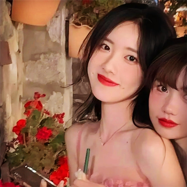 甜美头像真人闺蜜可爱一对两张图片