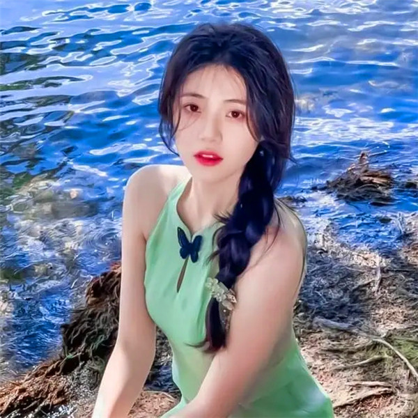 头像治愈系春天女生甜美仙气图片