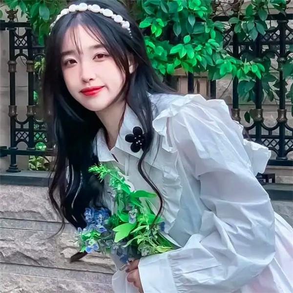 头像治愈系春天女生甜美仙气图片