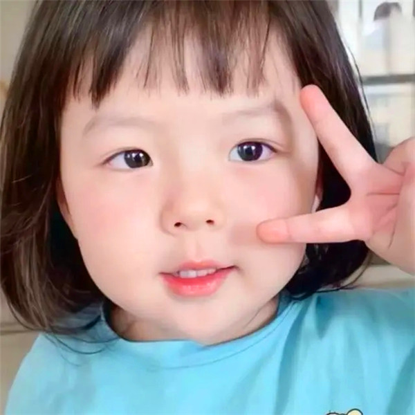 呆萌可爱小孩女生头像图片