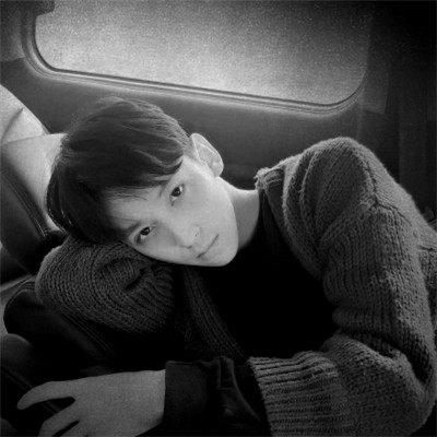 黑白男人头像图片