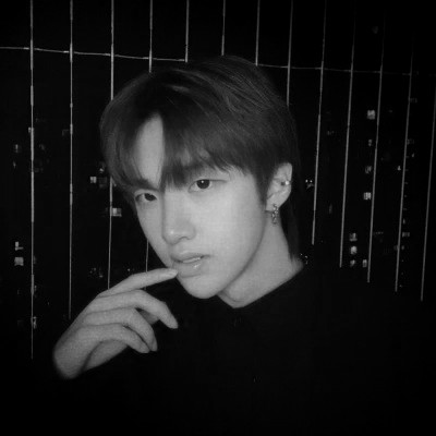 黑白男人头像图片