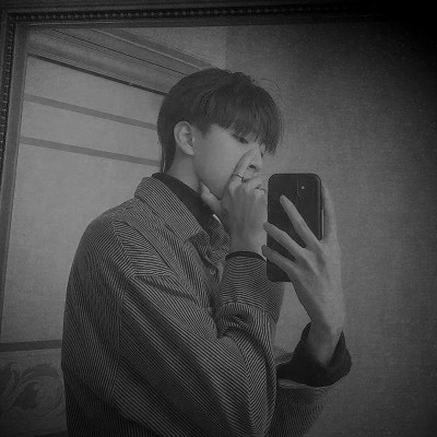 黑白男人头像图片