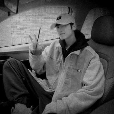 黑白男人头像图片