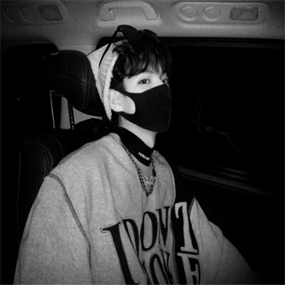 黑白男人头像图片