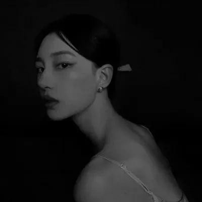 微信头像冷淡风女