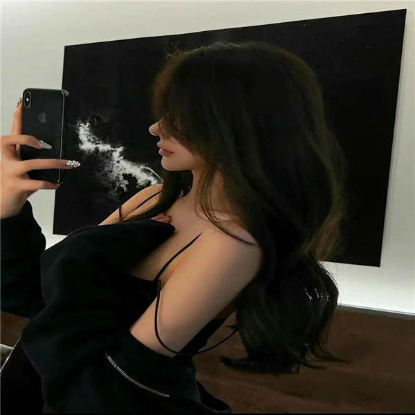 高级女生侧脸头像小众背影时尚图片