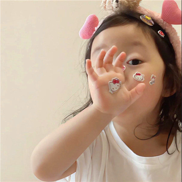 人类幼崽可爱照片头像高清图片