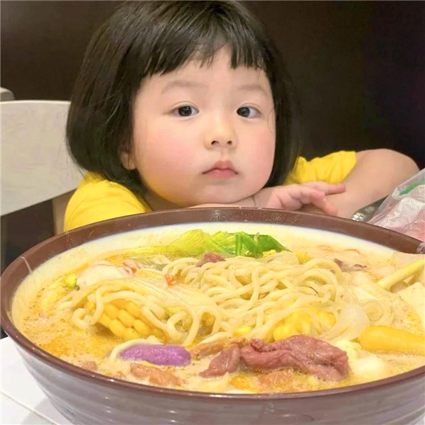 人类幼崽可爱照片头像高清图片