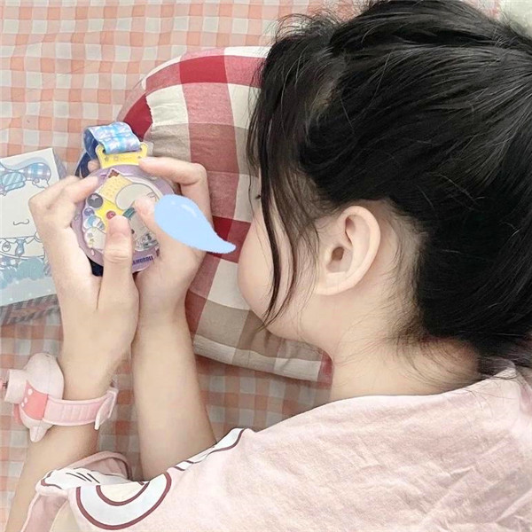 人类幼崽可爱照片头像高清图片