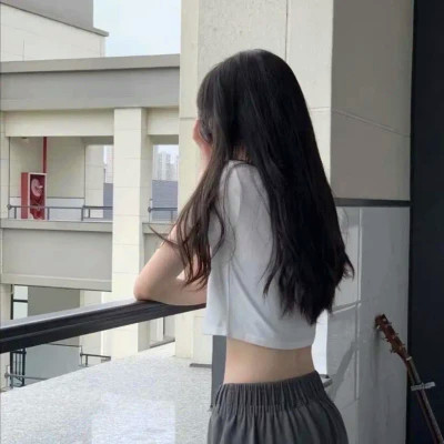 头像女2025最新款背影图片