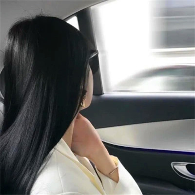 头像女2025最新款背影图片