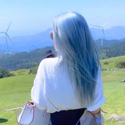 头像女2025最新款背影图片
