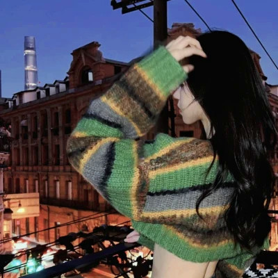 头像图片2025最火爆背影女