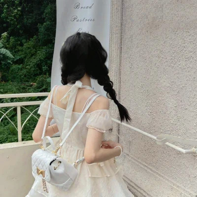 头像图片2025最火爆背影女