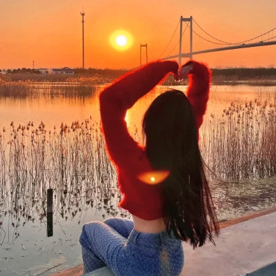 头像图片2025最火爆背影女
