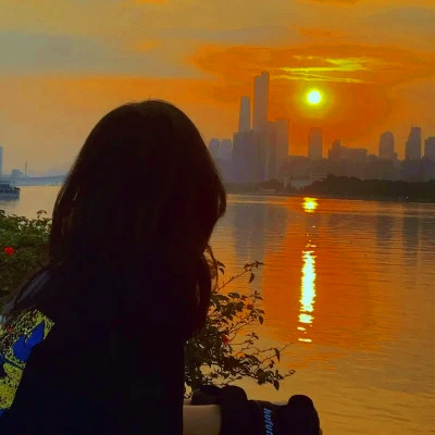 头像图片2025最火爆背影女